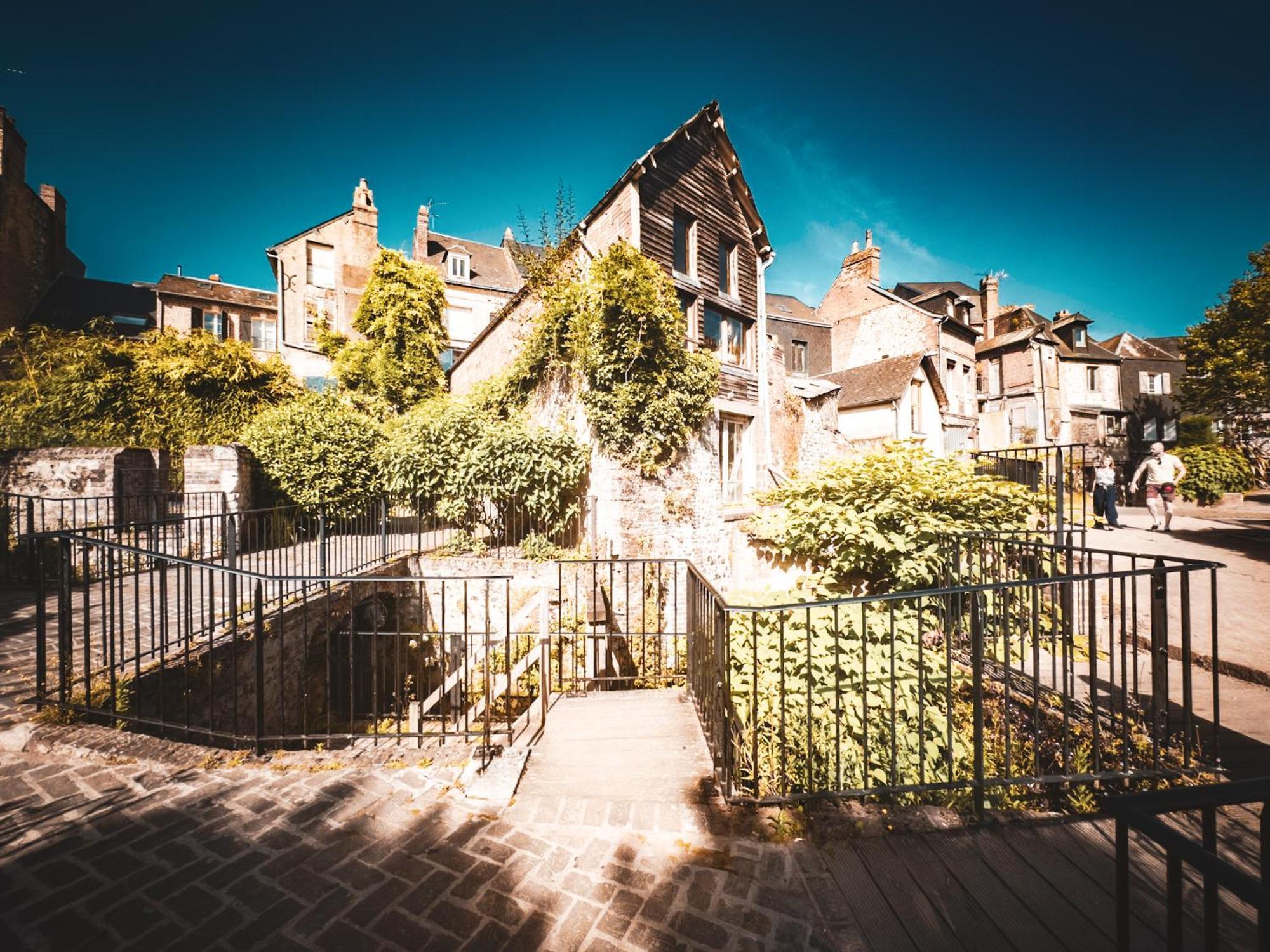 Bed and Breakfast Le 105, Honfleur Exterior foto